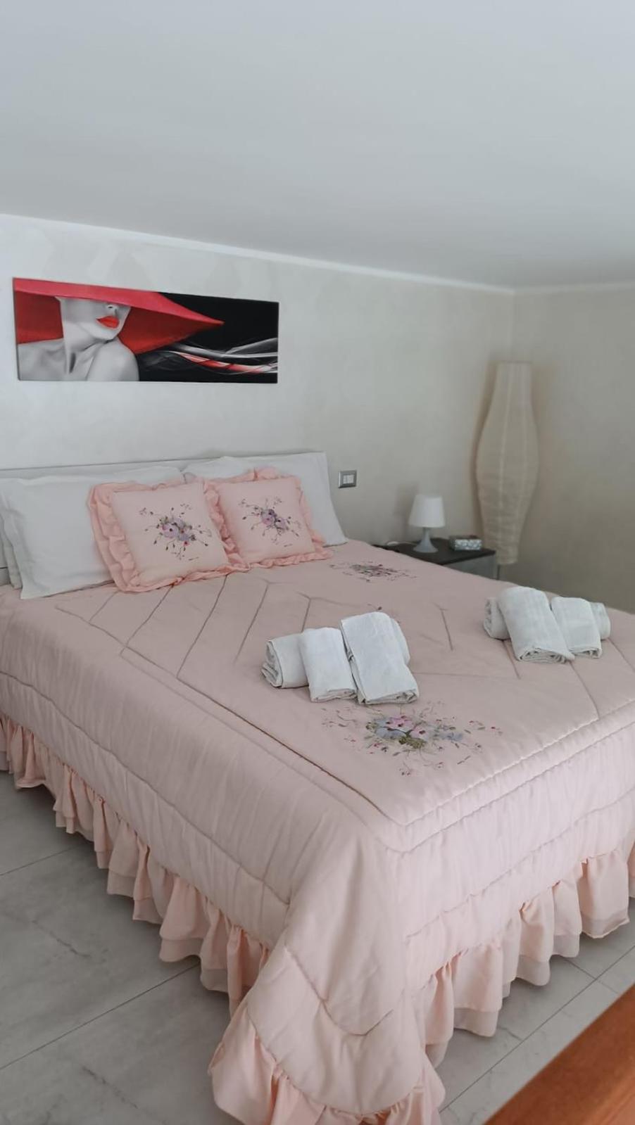 Casa Vacanza Raggio Di Sole Джовинацо Екстериор снимка